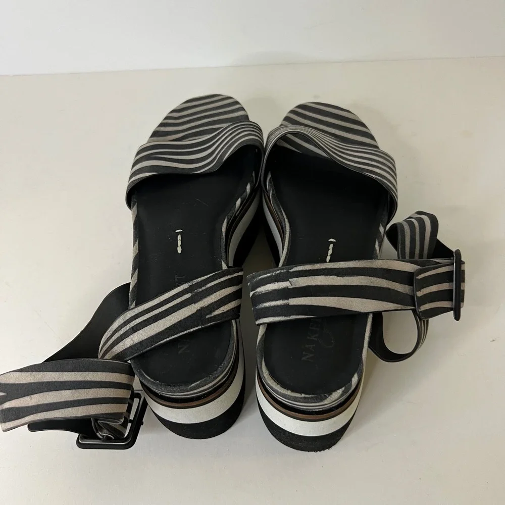 Womens Naked Feet Altezza Foam Leather‎ Zebra Chunk Platform Strappy Sandals  7
